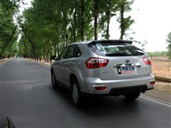 2011款 2.0L 手动尊贵型