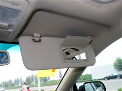 2011款 2.0L 手动尊贵型