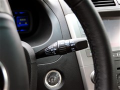 2011款 2.0L 手动尊贵型