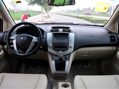 2011款 2.0L 手动尊贵型