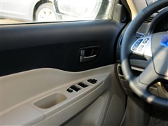 2012款 1.6L MT豪华型