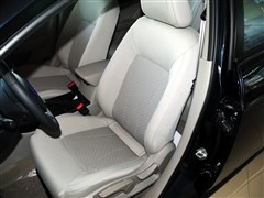 2013款 1.8L AT舒适型