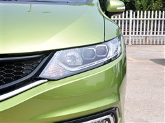 2013款 1.8L CVT豪华版 6座