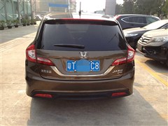 2013款 1.8L CVT豪华版 6座