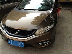 2013款 1.8L CVT豪华版 6座