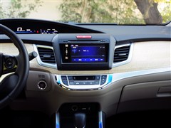 2013款 1.8L CVT豪华版 5座