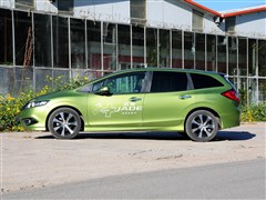 2013款 1.8L CVT豪华版 5座