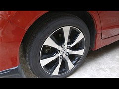 2013款 1.8L CVT豪华版 5座