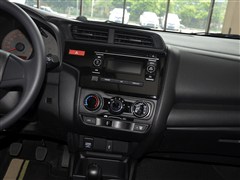 2014款 1.5L LX 手动舒适型