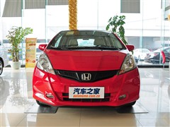 2011款 1.3L 手动舒适版