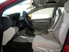 2012款 1.5L 手动精英版