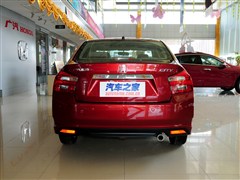 2012款 1.5L 手动精英版