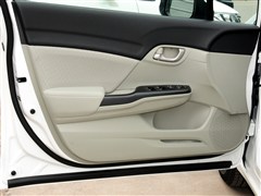 2014款 1.8L 自动经典版