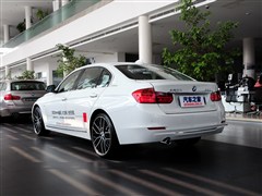 2013款 改款 320Li 豪华设计套装