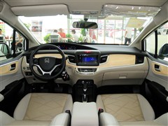 2013款 1.8L 自动舒适版 5座