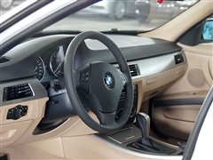 2008款 320i 进取型