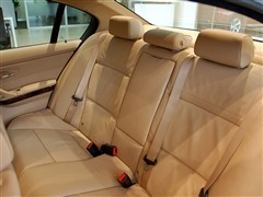 2009款 320i 豪华型