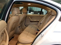 2009款 320i 豪华型