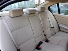 2010款 318i 领先型