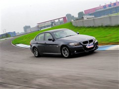 2010款 320i 时尚型