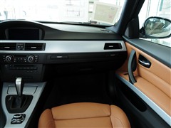 2011款 325i M 运动型