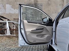 2012款 1.5L 手动舒适型