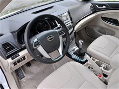 2012款 1.5L 手动舒适型