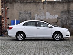 2012款 1.5L 手动舒适型