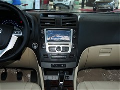 2012款 2.0L 手动尊贵型