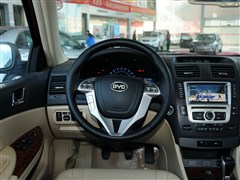 2012款 2.0L 手动尊贵型