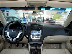 2012款 2.0L 手动尊贵型