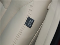 2012款 2.0L 手动尊贵型