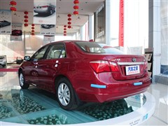 2012款 2.0L 手动尊贵型