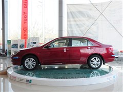 2012款 2.0L 手动尊贵型