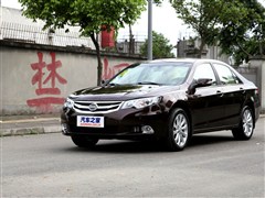 2013款 1.5TI 手动尊贵型