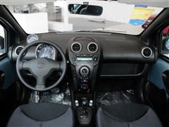 2013款 1.0L AMT 悦酷型