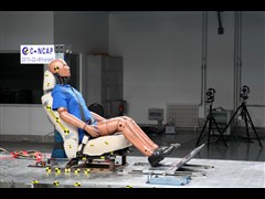 2013款 1.5L 手动尊贵型