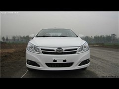 2013款 1.5L 手动尊贵型