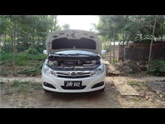 2014款 1.5L 手动尊贵型