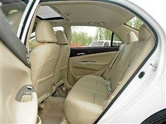 2014款 1.5L 手动尊贵型