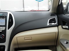 2014款 1.5L 手动尊贵型