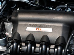 2014款 1.5L 手动尊贵型