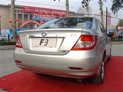 2005款 1.6L 经济型