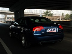 2006款 3.0L quattro 旗舰型