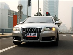 2007款 S8 5.2