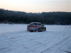 2007款 325i 豪华运动型