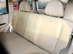 2011款 2.2L 四驱豪华型