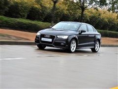 2014款 Limousine 40 TFSI S line豪华型