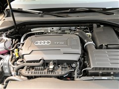 2014款 Limousine 40 TFSI S line舒适型