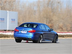 2012款 M5
